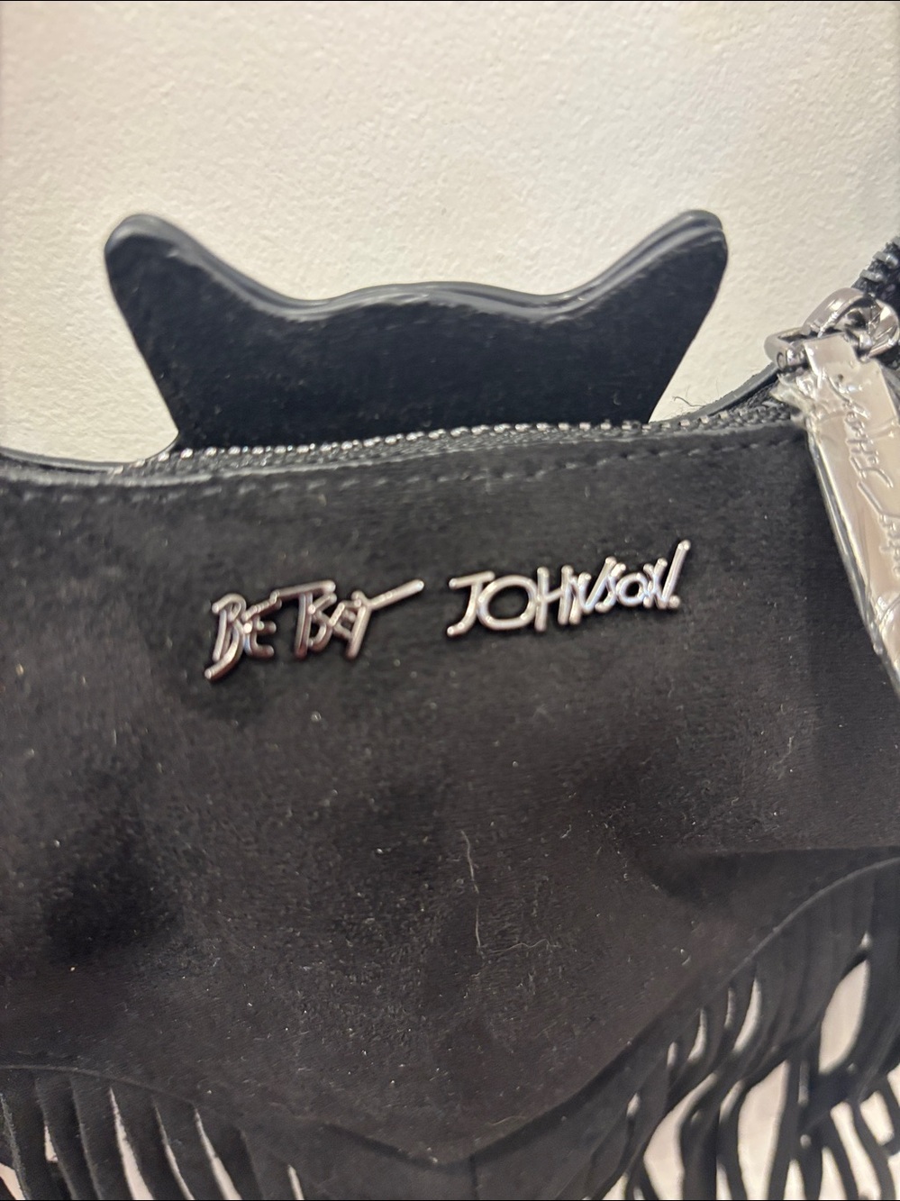 NWT Betsey Johnson Black Fringe Bat-Shaped Shoulder/Crossbody Bag - Picture 3 of 6
